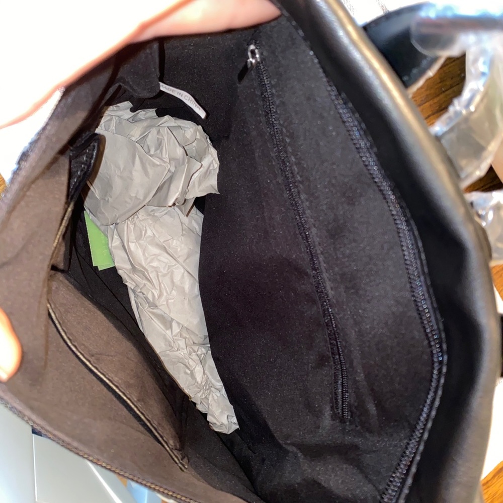 Black sequin backpack - Picture 4 of 4